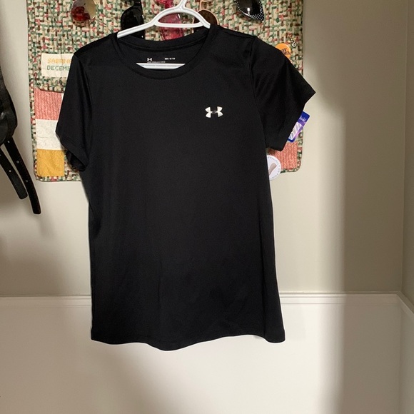 Under Armour athletic workout top - Picture 1 of 1